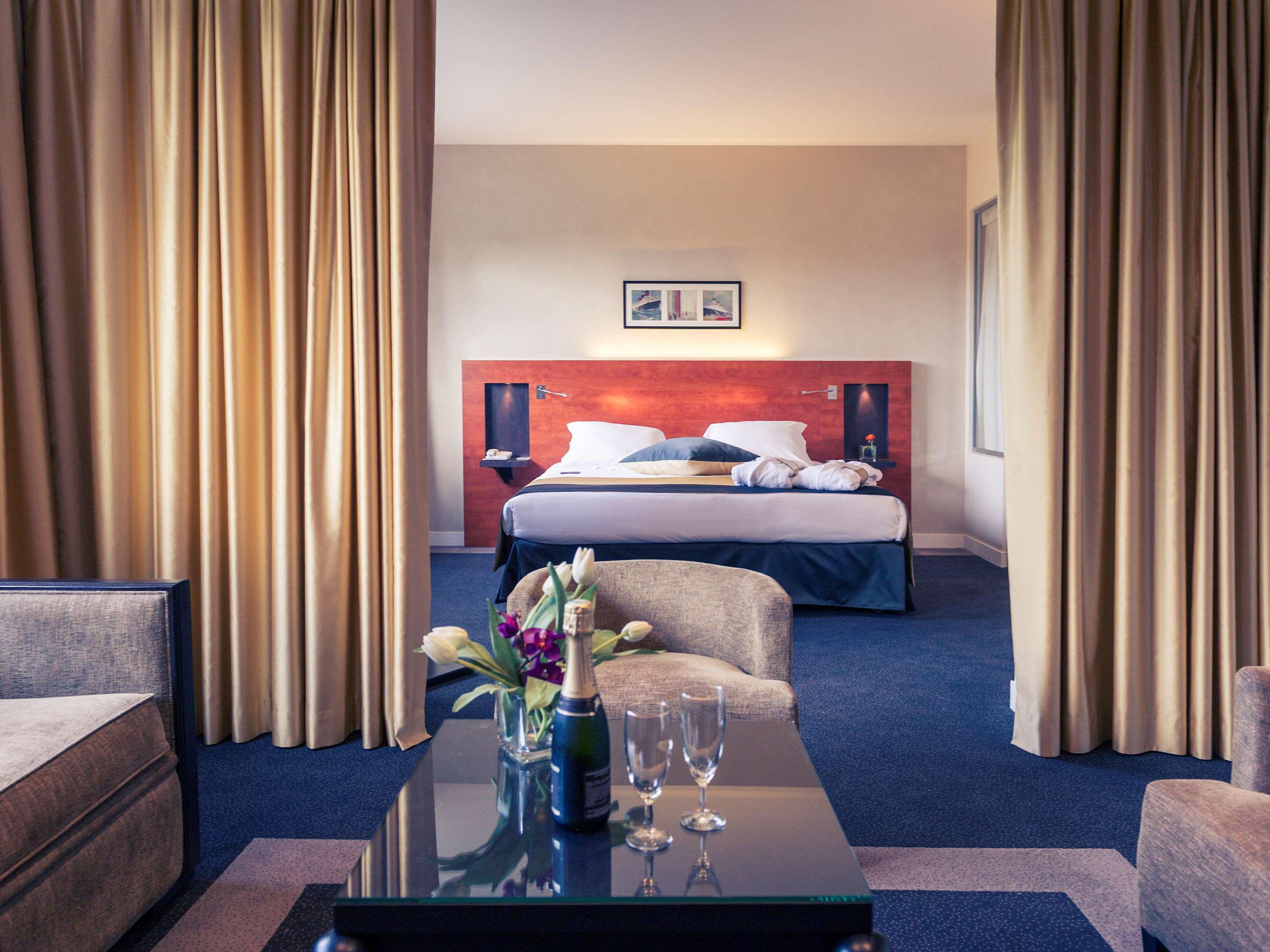 Mercure Maurepas Saint Quentin Luaran gambar
