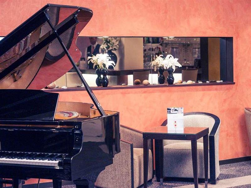 Mercure Maurepas Saint Quentin Luaran gambar